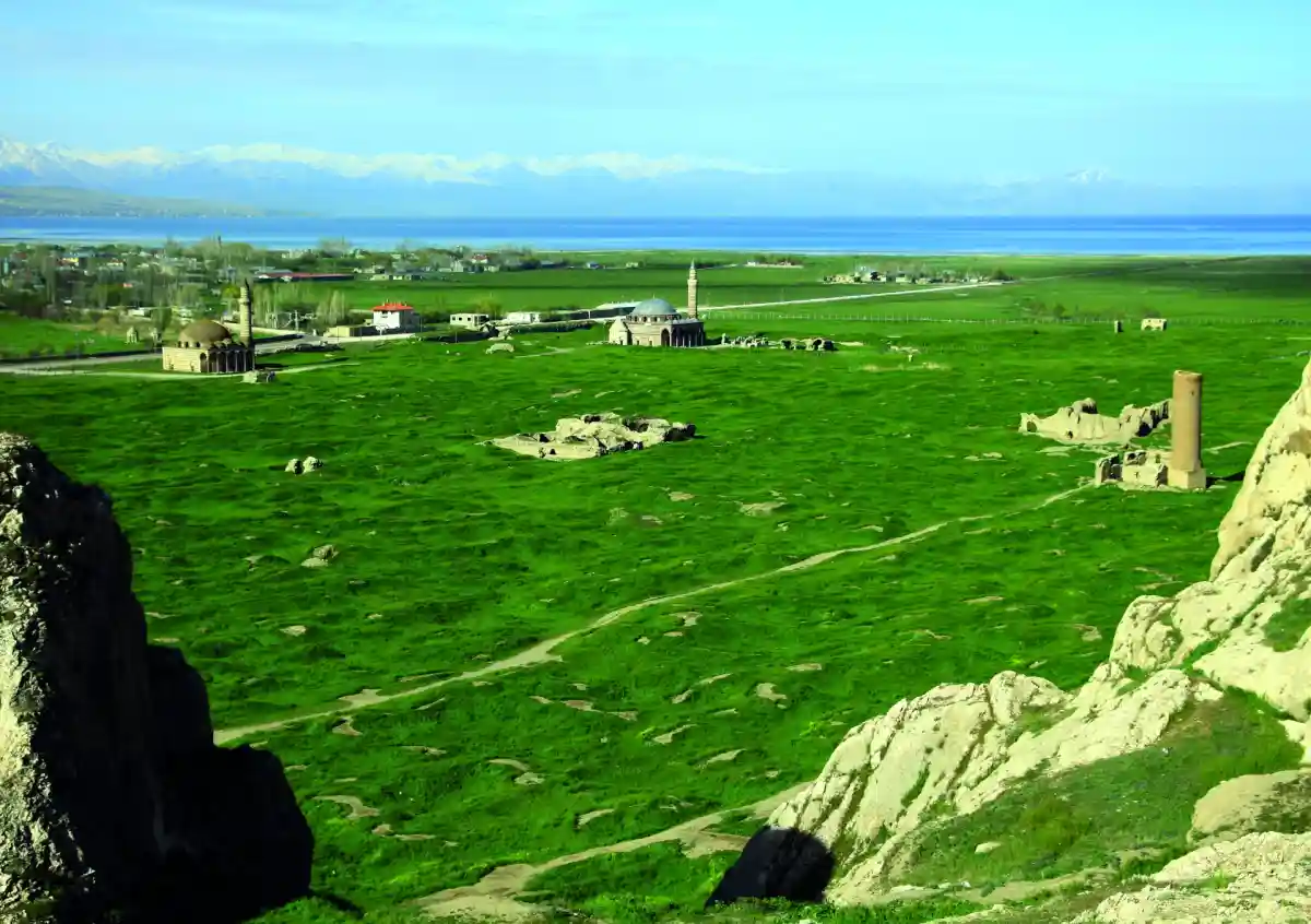 Eski Van Şehri’nin Terk Ediliş Sebepleri [Uzman Analizi] - Kapak Görseli